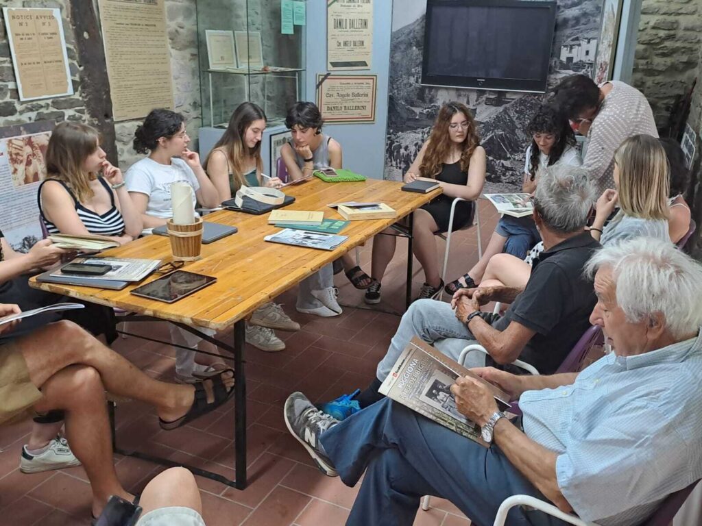 Ecomuseo del Casentino,Eco Museo,Casentino,Museo Casentino,patrimonio storico,culturale e naturale Casentino,itinerari museali Casentino,visite guidate,laboratori Casentino,antenne ecomuseali,antenne casentino,borghi Casentino,patrimoni locali e tradizioni Casentino,ULTIME NOTIZIE,Specchio del passato e cantiere per il futuro,Scopri il territorio,Percorsi e itinerari,Le Strutture dell'Ecomuseo,le azioni dell'ecomuseo,Banca della memoria,animazione socioculturale,Dialogo tra culture,Filiere economiche,PIANIFICAZIONE EPROCESSI PARTECIPATIVI,Mostre,CU.RA,Didattica